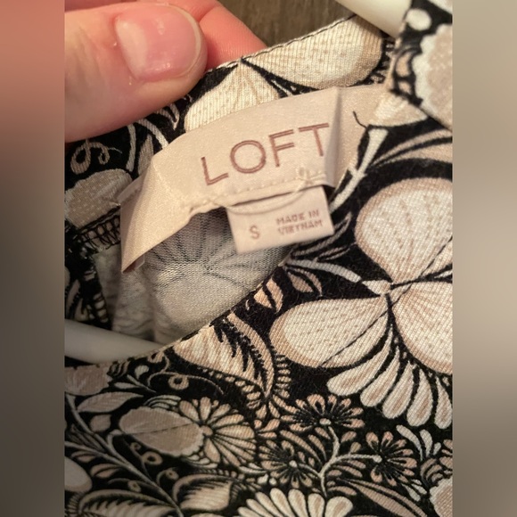 Ann Taylor Loft size small shift dress - Picture 2 of 7